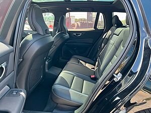 Volvo  Recharge T6 R Design LONG RANGE