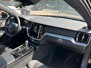 Volvo  Recharge T6 R Design LONG RANGE