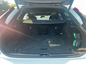 Volvo  Recharge T6 Ultra Dark ||LUFT|AHK|B&W|PANO||