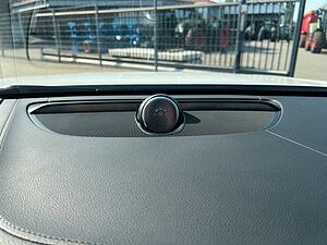 Volvo  Recharge T6 Ultra Dark ||LUFT|AHK|B&W|PANO||