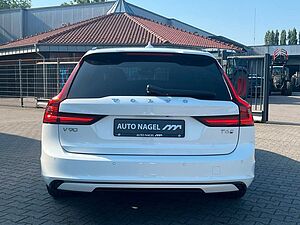 Volvo  Recharge T6 Ultra Dark ||LUFT|AHK|B&W|PANO||