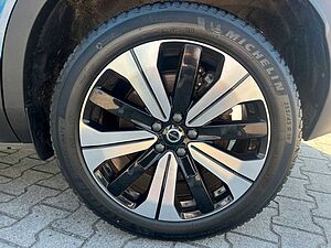 Volvo  Recharge Plus |PANO|NAVI|LED|KAMERA|69kWh|