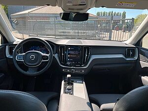 Volvo  B4 Plus Dark LED | 360° CAM | STANDHEIZUNG