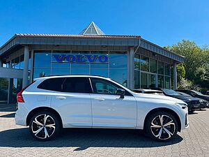 Volvo  B4 Plus Dark LED | 360° CAM | STANDHEIZUNG