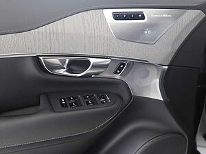 Volvo  T8 AWD Ultra Dark Plug-In B&W|AHK|22'|MASSA