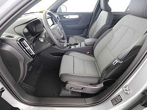 Volvo  B3 Core Keyless-Start/Autom. /Klima/LED/eFH.