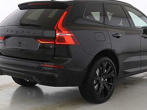 Volvo  T6 Plus Black Edition PANO|HK|360CAM|ACC