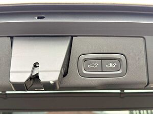 Volvo  T6 Twin Engine AWD R Design Plug-In PANO|AH
