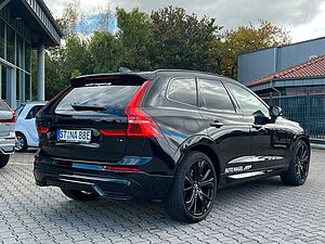 Volvo  Recharge T8 Plus Black Edition LUFT|AHK|B&W