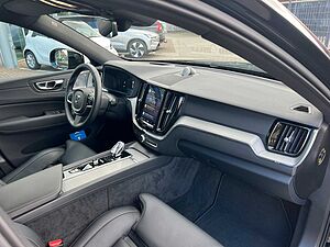 Volvo  Recharge T8 Plus Black Edition LUFT|AHK|B&W
