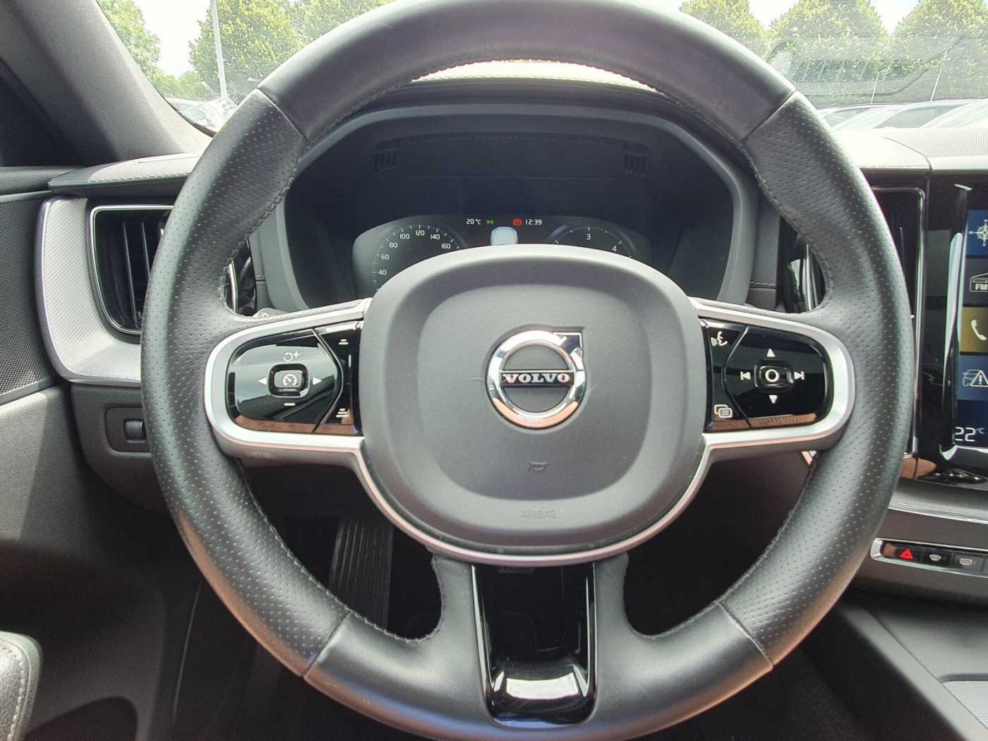 Volvo  D5 AWD Inscription PANO | LEDER | FLED |SHD