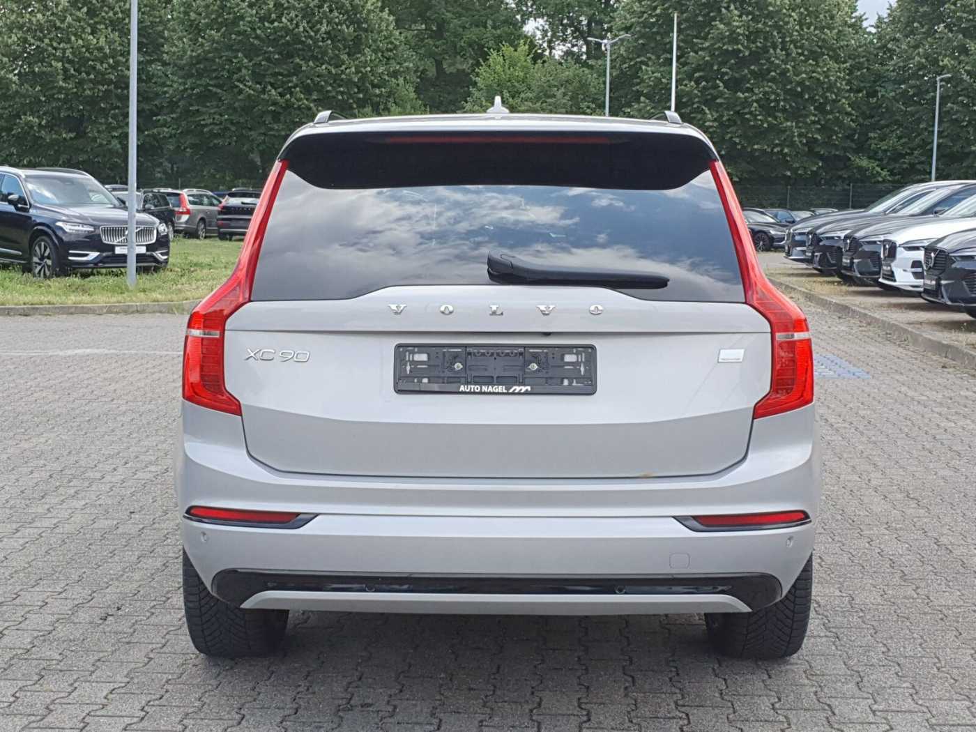 Volvo  Recharge T8 AWD Plus Dark