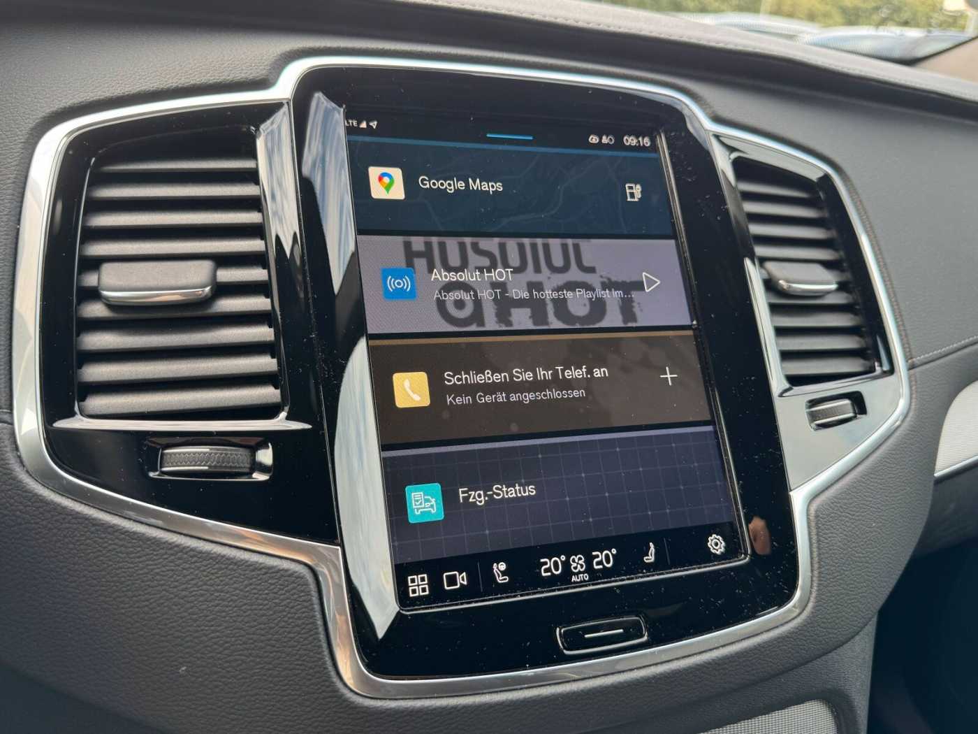 Volvo  Recharge T8 AWD Plus Dark |LUFT|22'|