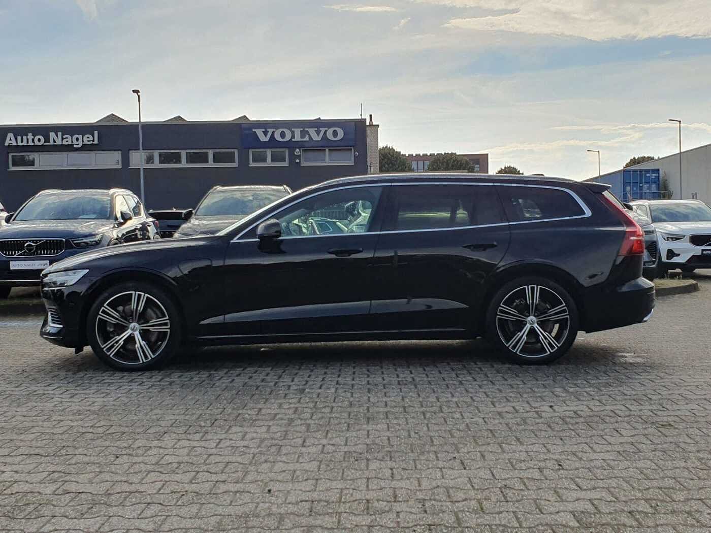 Volvo  T6 Twin Engine AWD Inscription Plug-In (E6d)