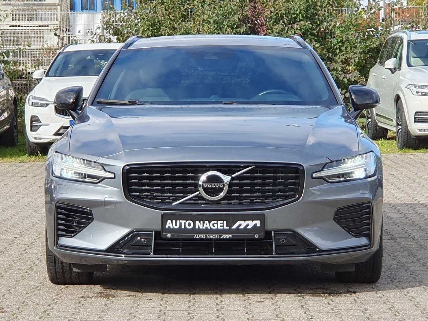 Volvo  T6 Twin Engine AWD R-Design PANO |Navi/SHD