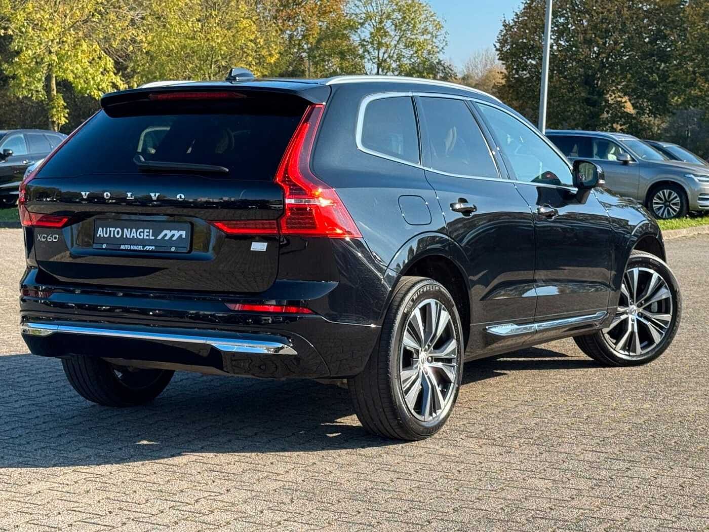 Volvo  T6 AWD Inscription Plug-In PANO | AHK | LED