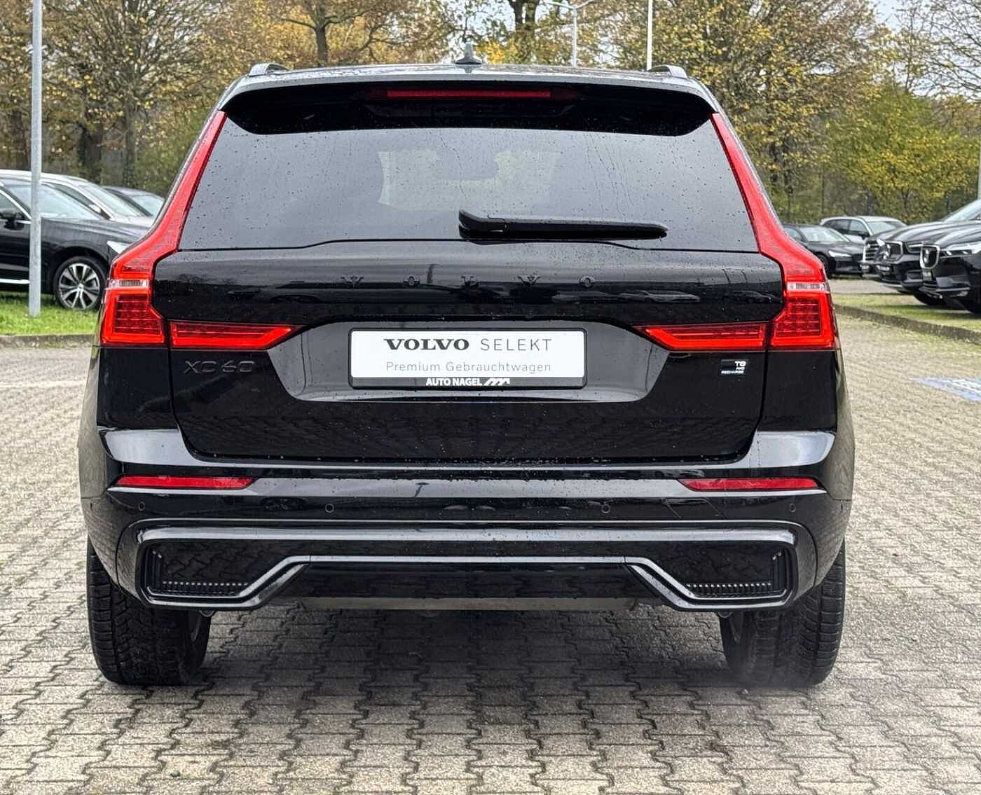 Volvo  Recharge T8 Plus Black Edition PANO |SHD/BC