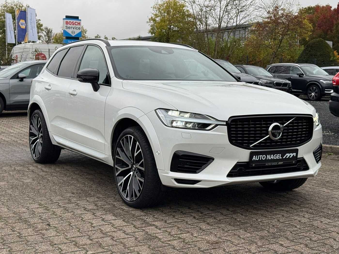 Volvo  T6 Twin Engine AWD R-Design PANO|AHK|22'ALU