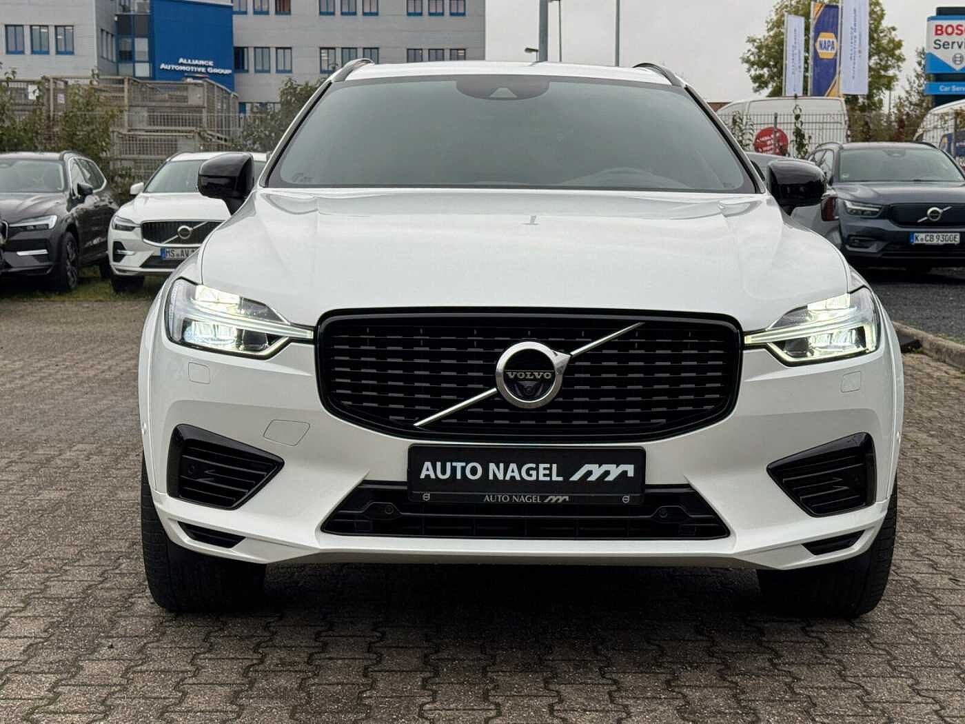 Volvo  T6 Twin Engine AWD R-Design PANO|AHK|22'ALU