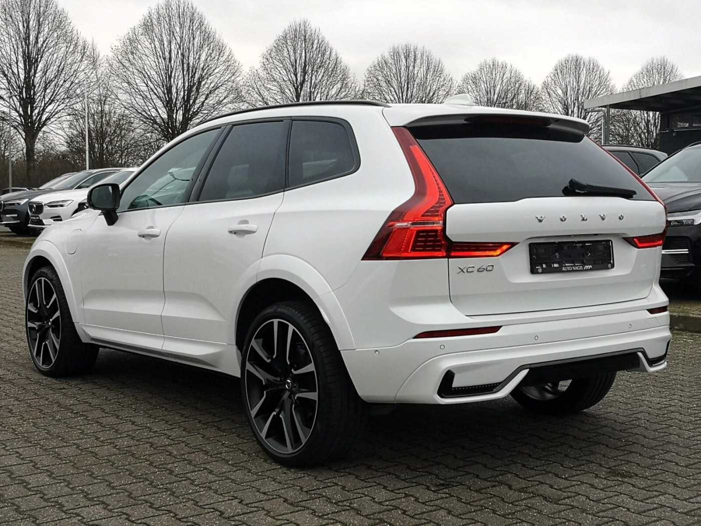 Volvo  T6 AWD R-Design Plug-In