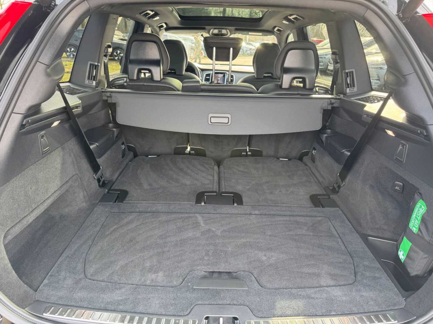 Volvo  Recharge T8 Plus Bright PANO