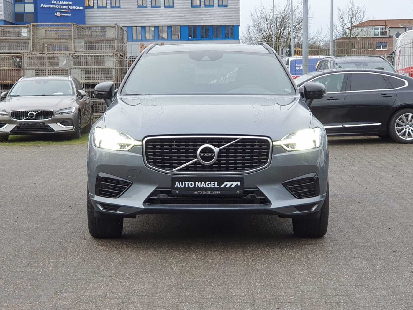 Volvo  T8 Twin Engine AWD R Design Plug-In Navi/SD