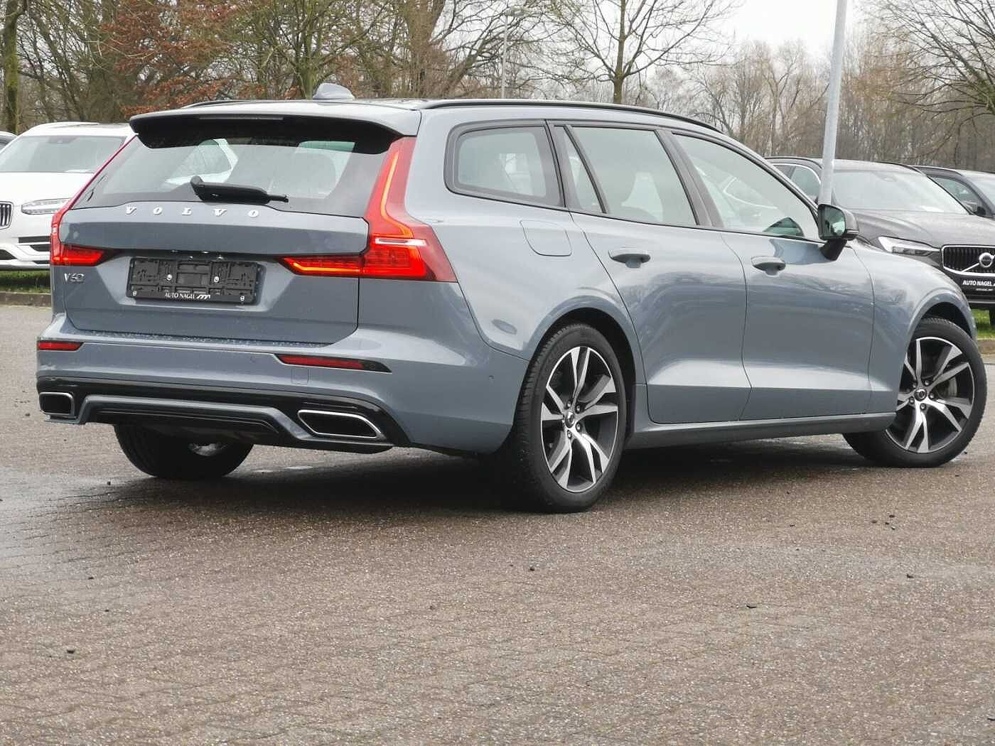 Volvo  T6 Twin Engine AWD R Design Plug-In Navi/SHD