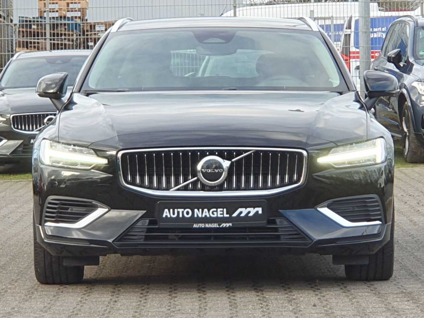 Volvo  T6 Twin Engine AWD Core Plug-In Standheizung