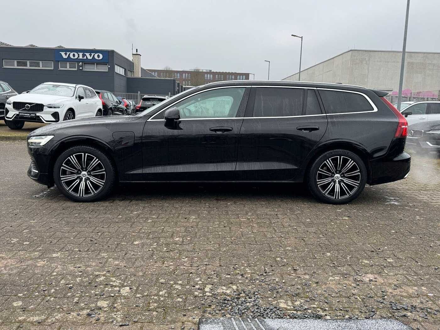 Volvo  T6 TwinEngine AWD Inscription Expression LED