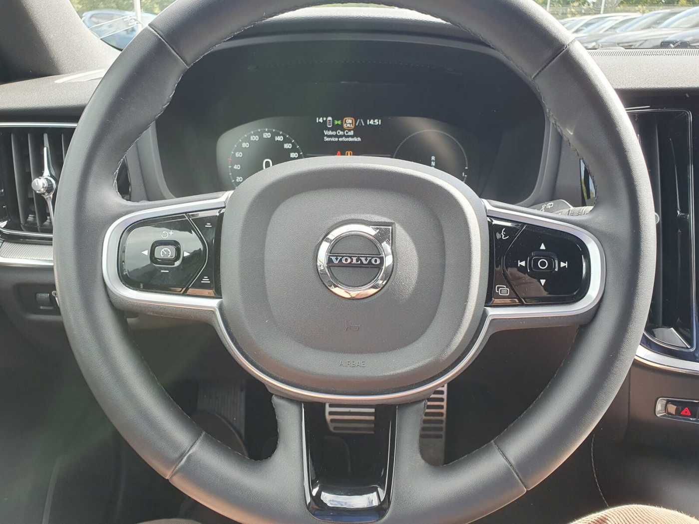 Volvo  T6 Twin Engine AWD R-Design