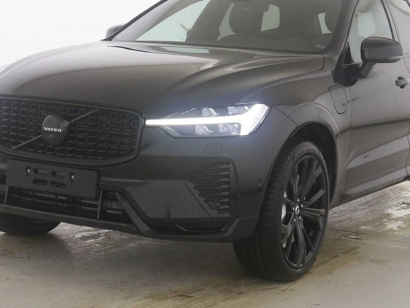 Volvo  Recharge T8 Plus Black Edition PANO|AHK|