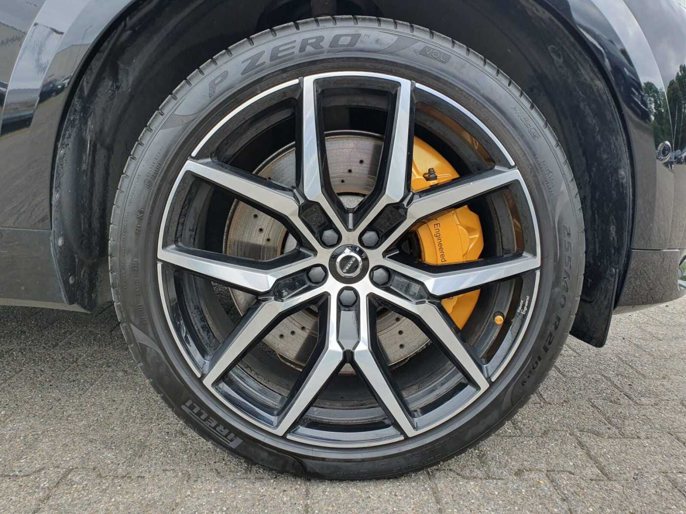 Volvo  T8 AWD Polestar Engineered Plug-In