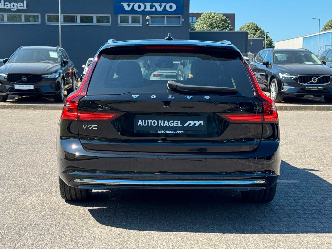 Volvo  Recharge T6 Inscription LONG RANGE |PANO|