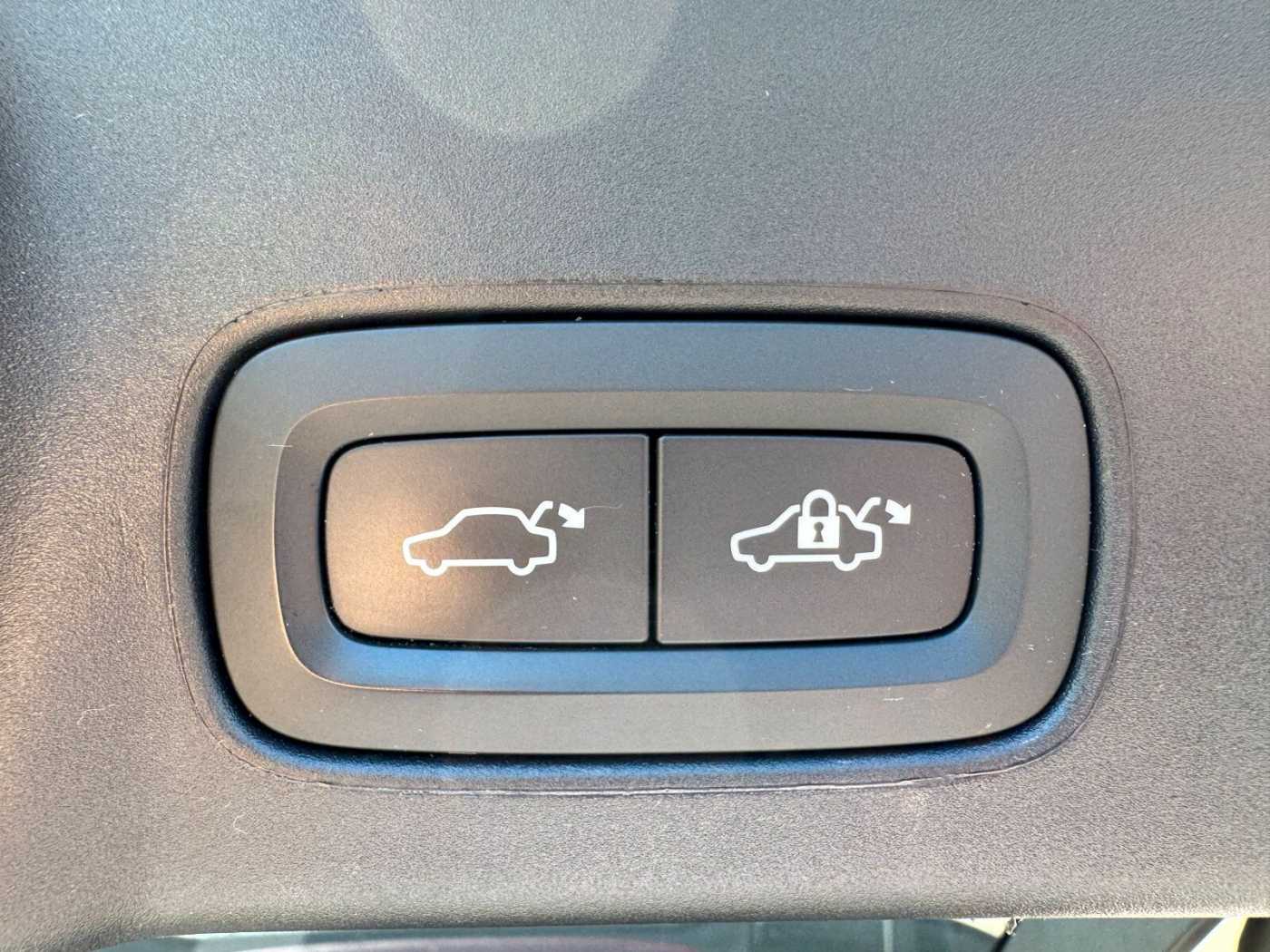 Volvo  Recharge T6 Inscription LONG RANGE |PANO|