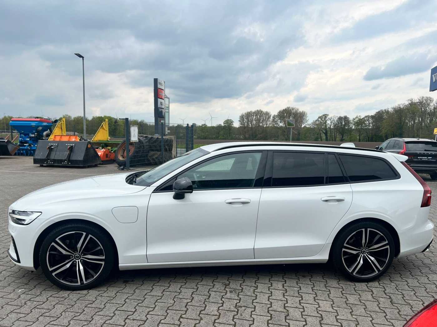 Volvo  Recharge T8 R-Design LONG RANGE HEAD UP|AHK|