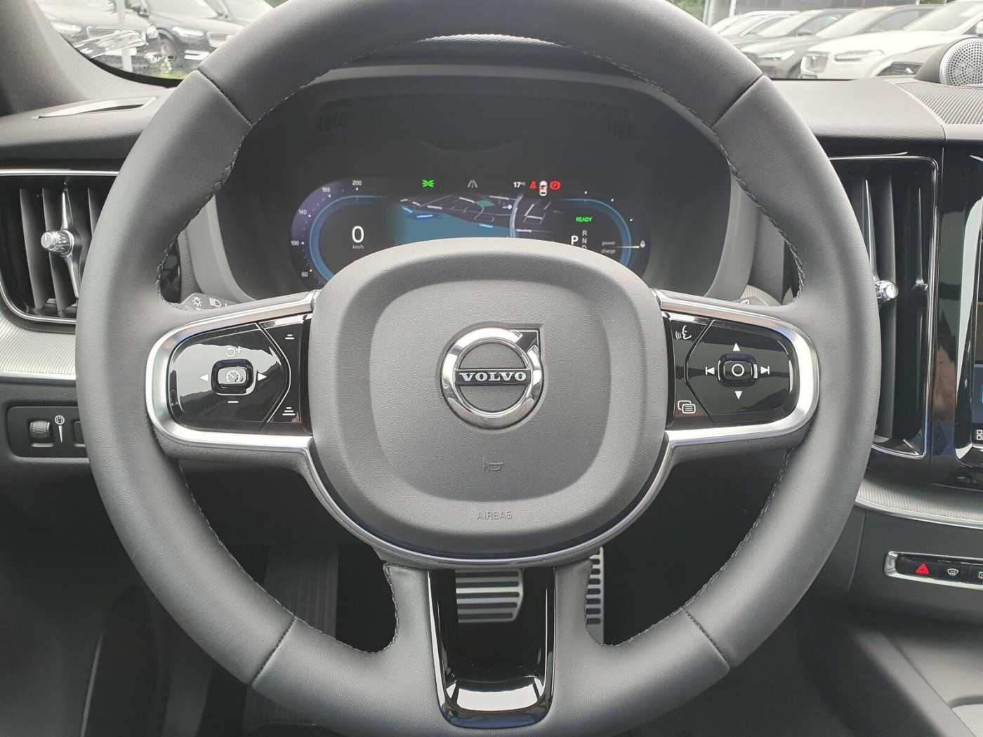 Volvo  Recharge T8 R-Design LONG RANGE B&W|AHK|LED