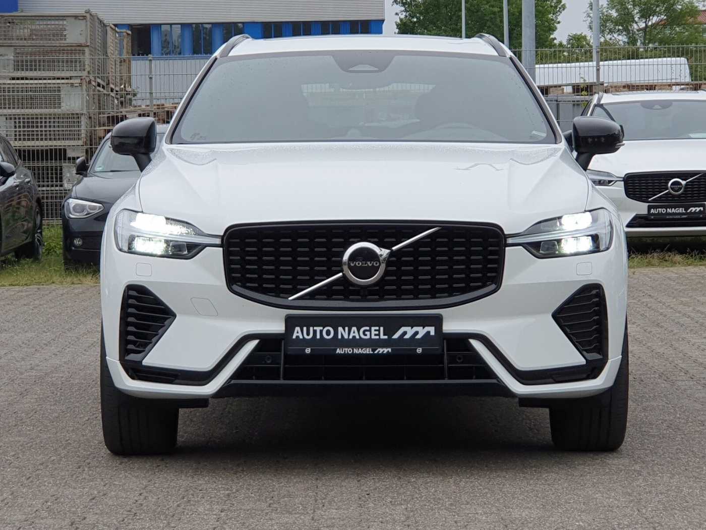 Volvo  Recharge T8 R-Design LONG RANGE B&W|AHK|LED