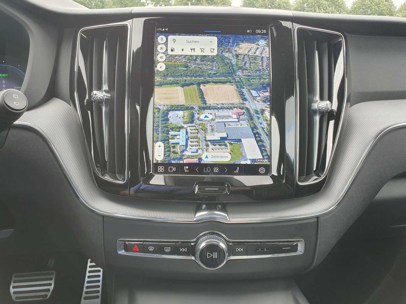 Volvo  Recharge T6 R-Design Plug-In