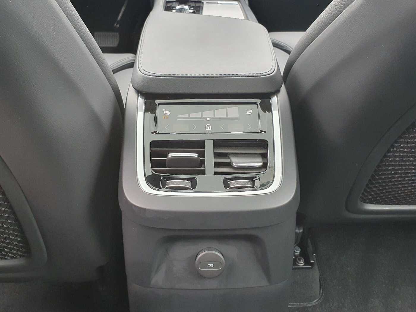 Volvo  Recharge T8 Ultra Bright Plug-In (EURO 6d)