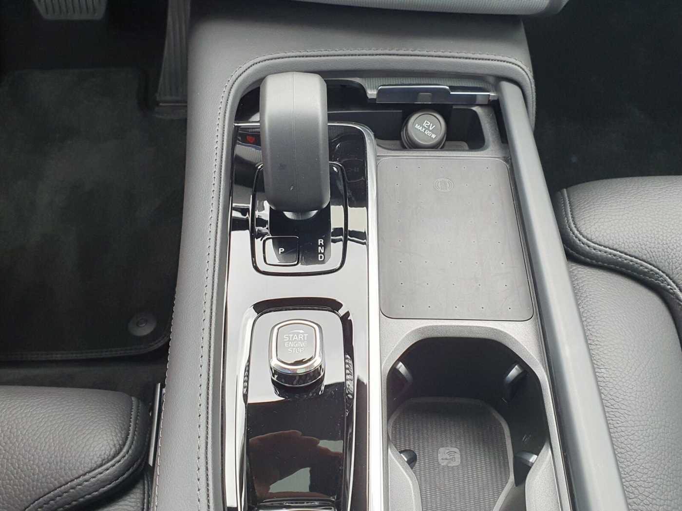Volvo  Recharge T8 Ultra Bright Plug-In (EURO 6d)