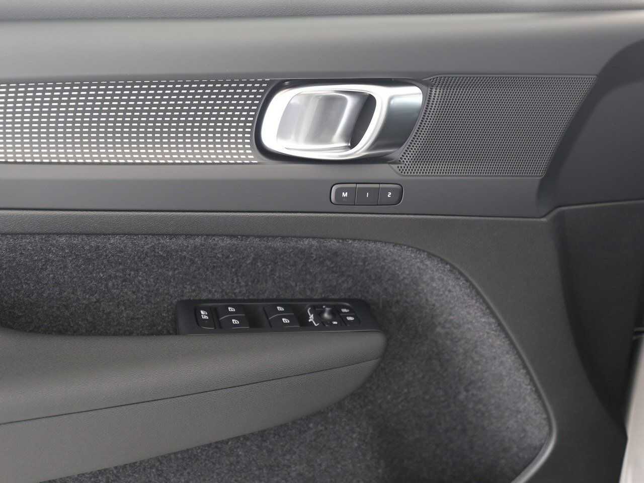 Volvo  B3 Core Keyless-Start|Autom. |Klima|LED|eFH.