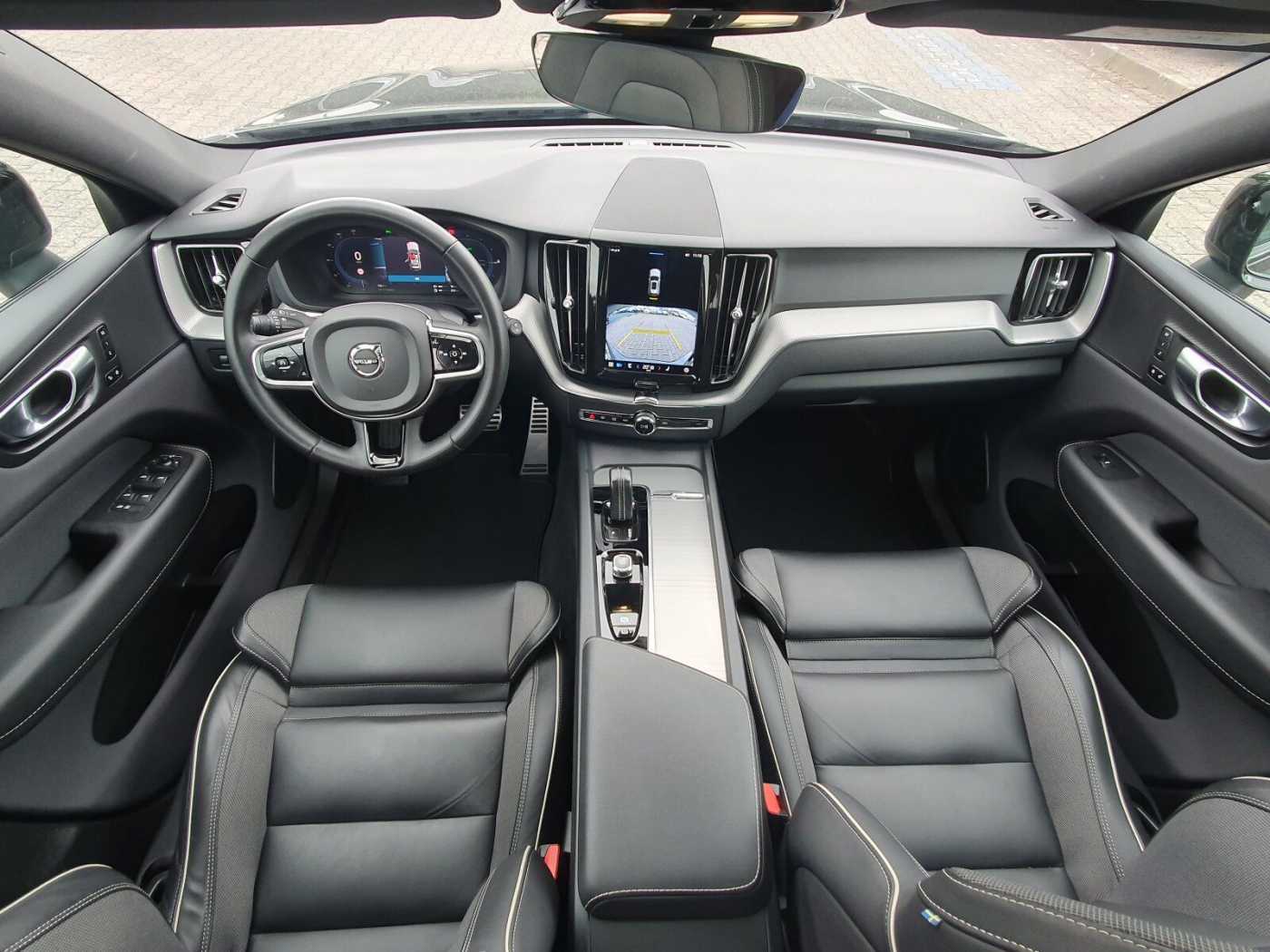Volvo  Recharge T6 R-Design LONG RANGE AHK|PANO|LE
