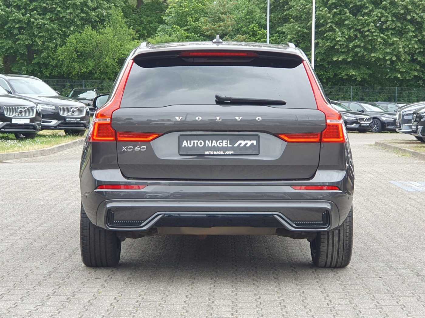 Volvo  Recharge T6 R-Design LONG RANGE AHK|PANO|LE