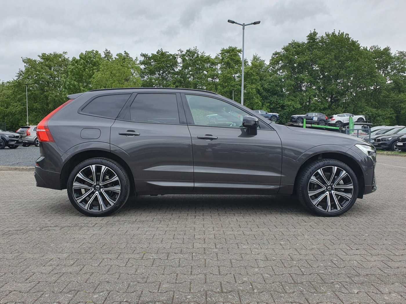 Volvo  Recharge T6 R-Design LONG RANGE AHK|PANO|LE
