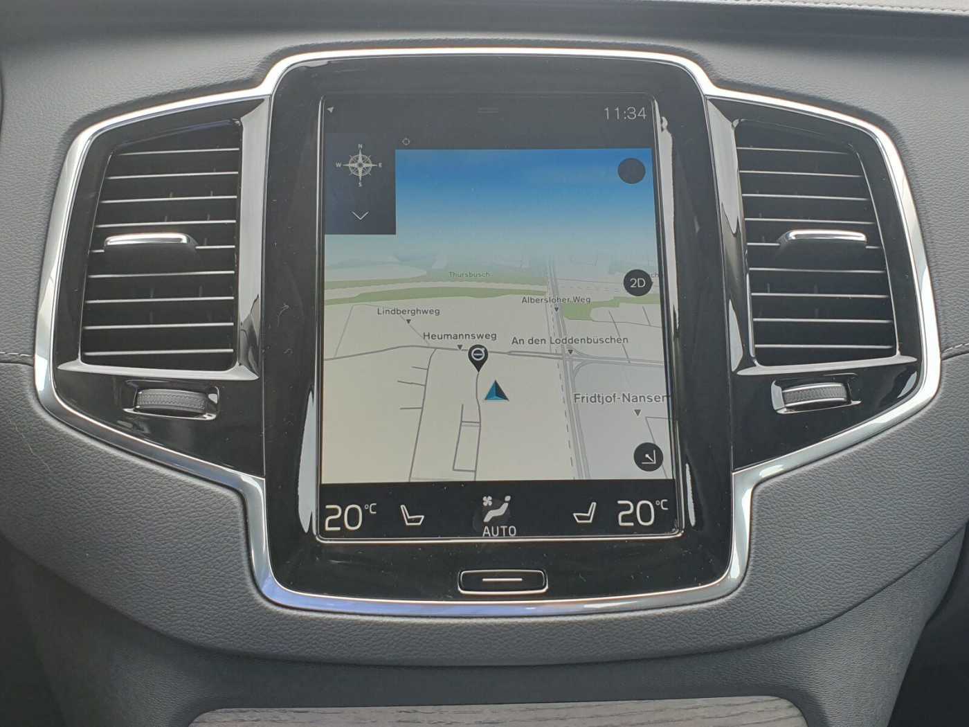 Volvo  T8 AWD Inscription Plug-In Navi|PANO|Autom.