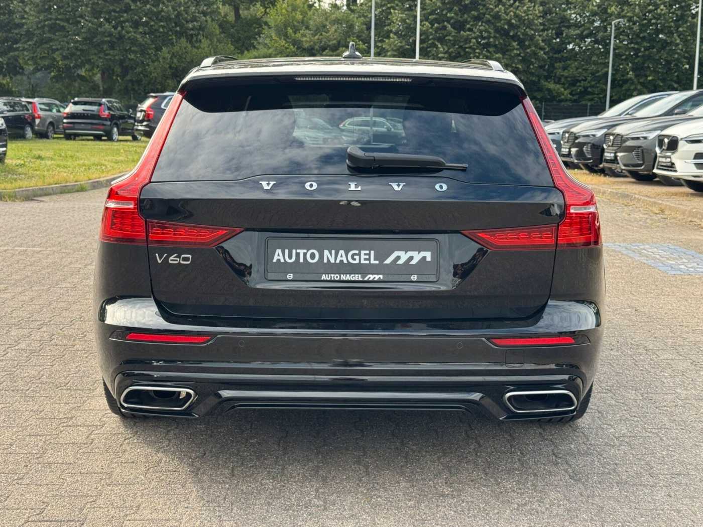 Volvo  Recharge T6 R-Design LONG RANGE AHK|PILOT