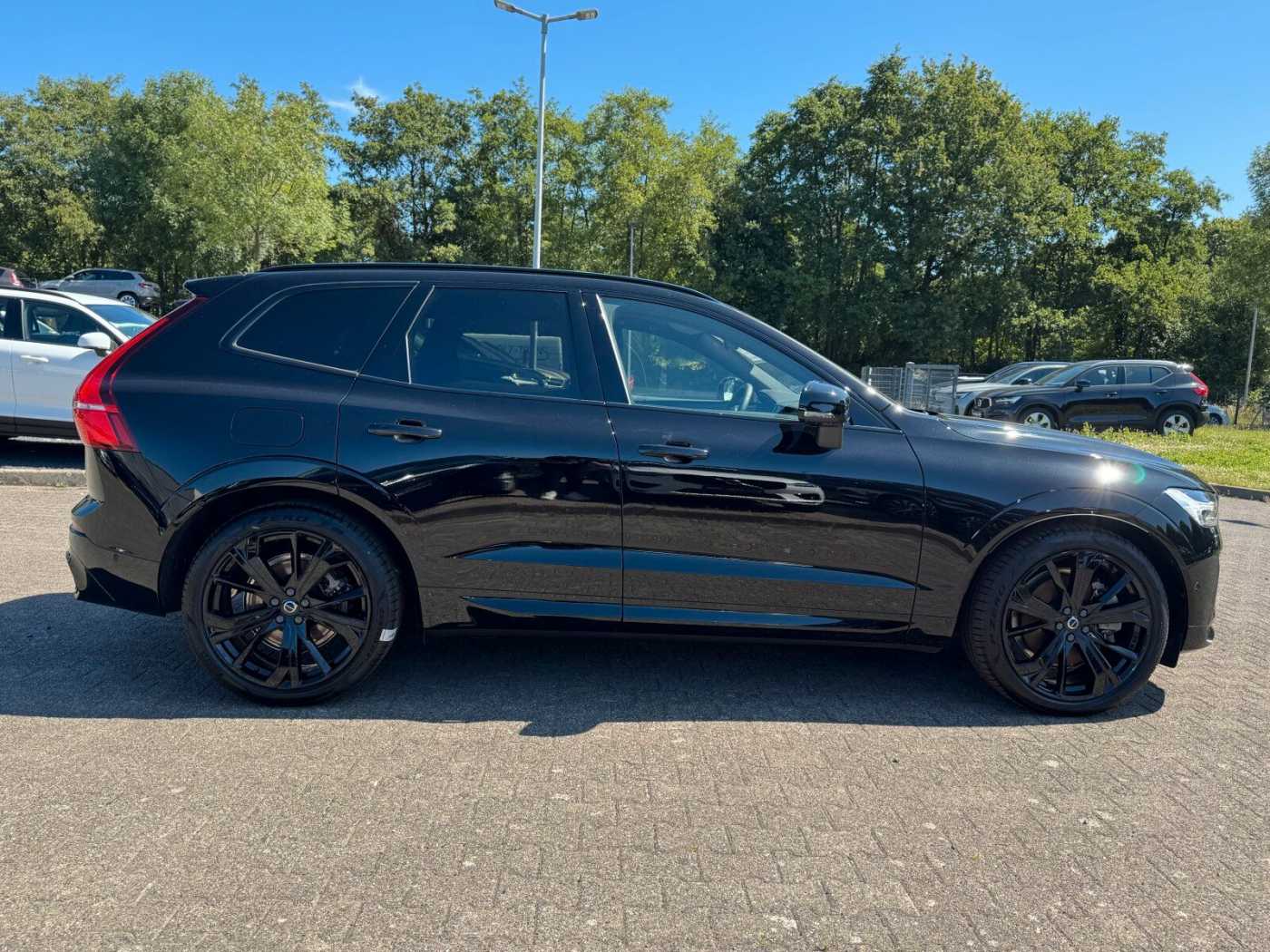 Volvo  Recharge T6 Ultra Black Ed. |B&W|LUFT|360°