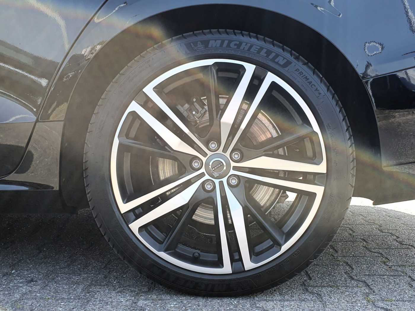 Volvo  Recharge T8 R-Design LONG RANGE SD/Autom. /BC