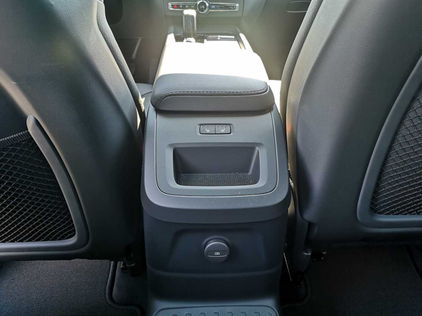 Volvo  Recharge T6 AWD Core PANO | STANDH | FLED