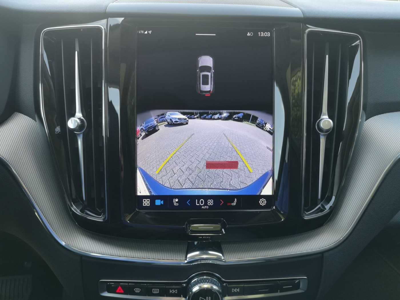 Volvo  Recharge T6 AWD Core PANO | STANDH | FLED